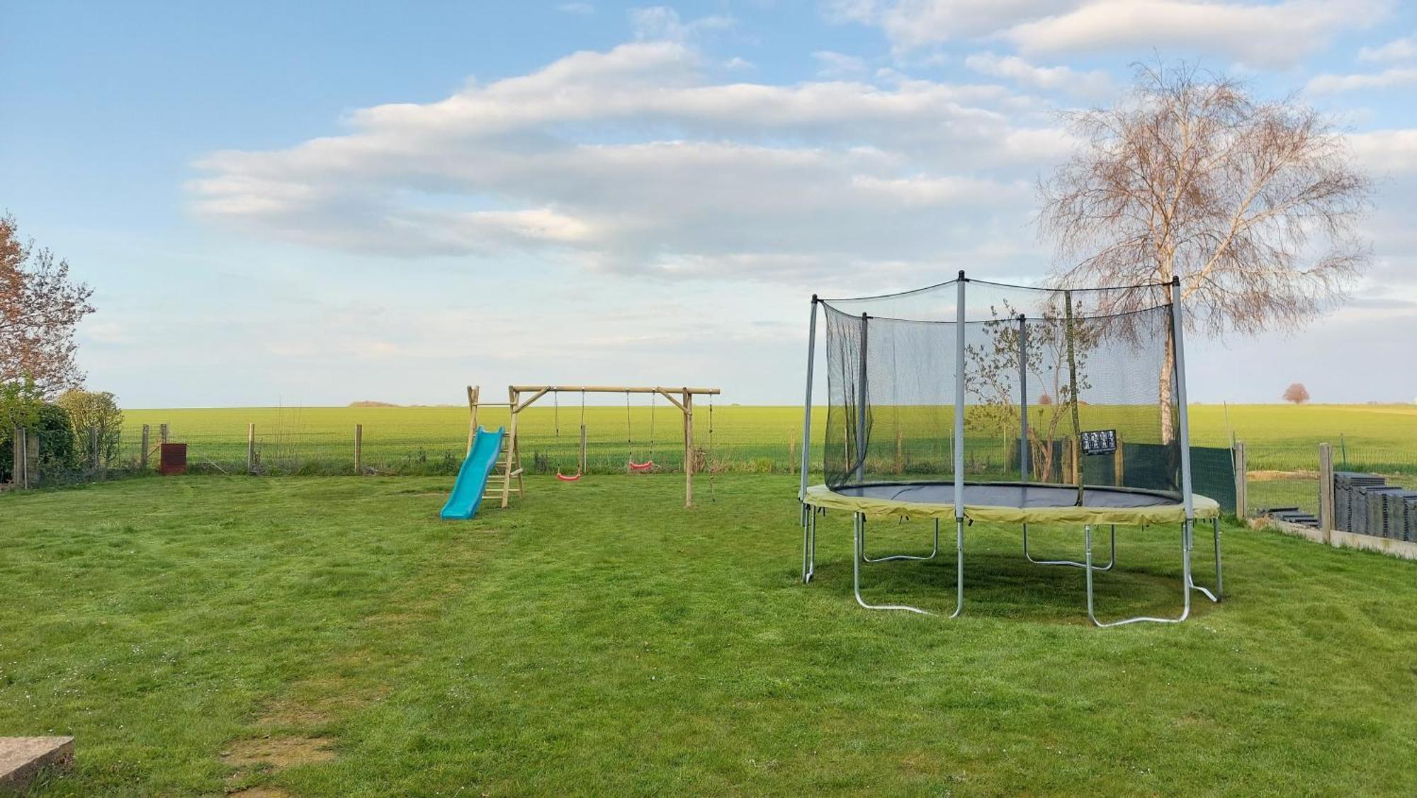 Maison De Vacances Situee Entre Liege, Tongres Et Vise Slins Экстерьер фото